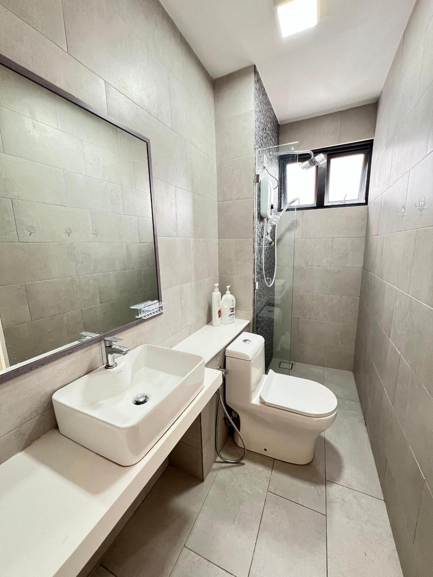 The Shore Executive Suites By Ys Luxury Kota Kinabalu Exterior foto
