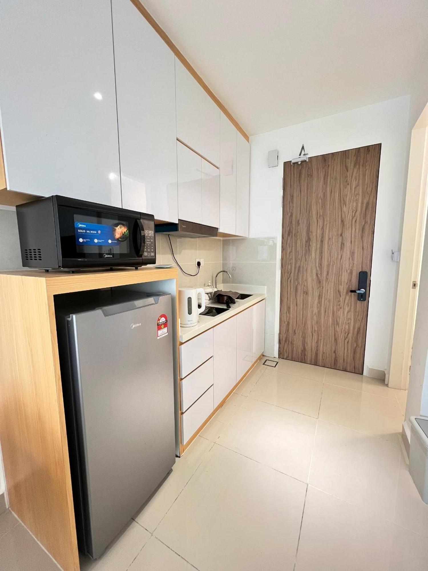 The Shore Executive Suites By Ys Luxury Kota Kinabalu Exterior foto